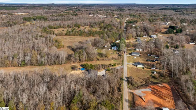 $839,900 | 814 Campobello-Gramling School Road, Campobello, SC 29322