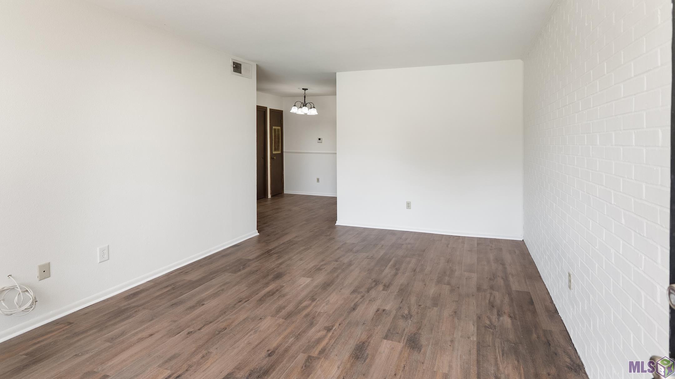2100 College Drive, Unit 56 Baton Rouge, LA 70808 - Photo 3 of 9