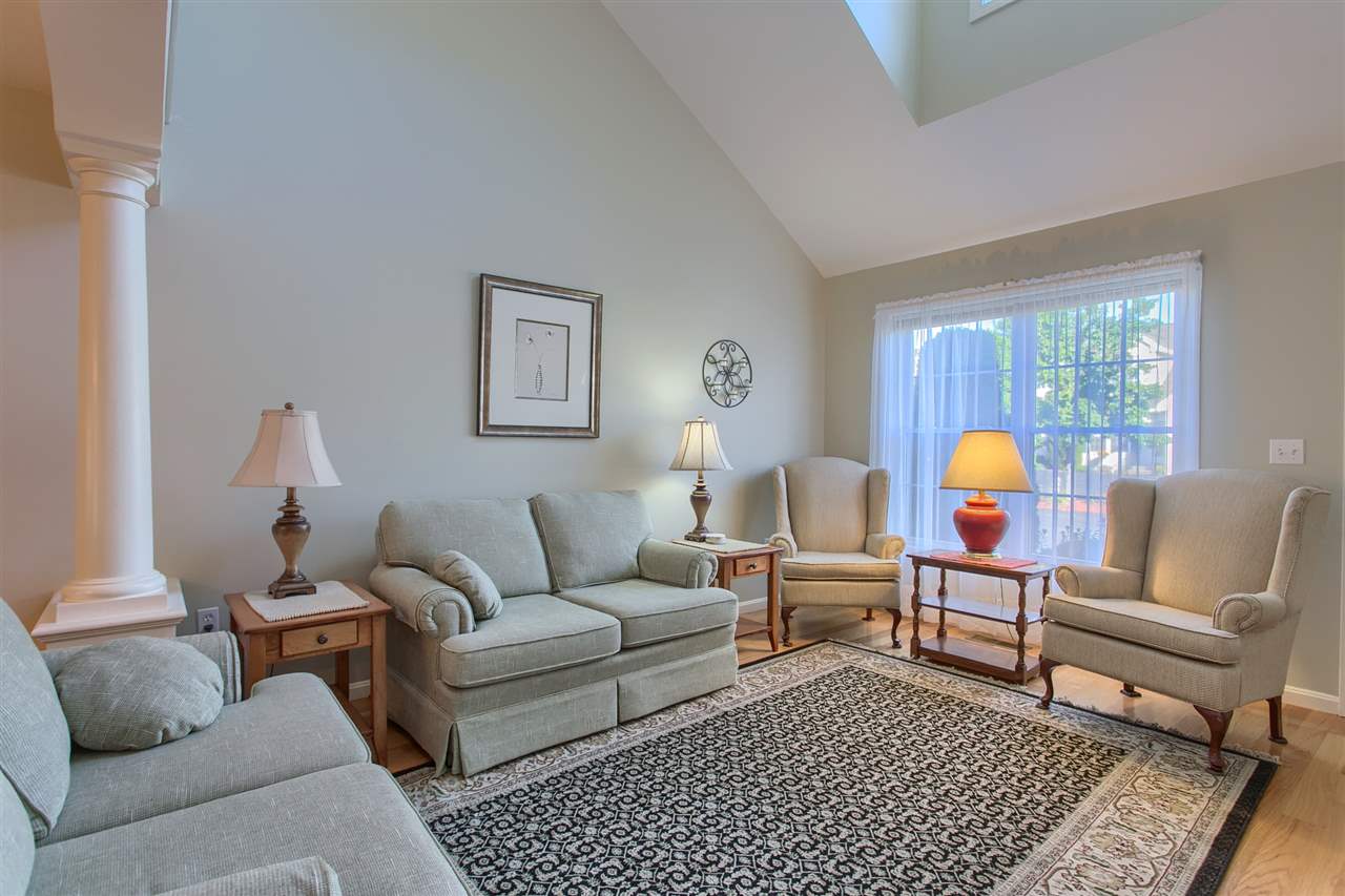 27 Pleasant Street, Unit 27 Windham, NH 03087 - Photo 12 of 39