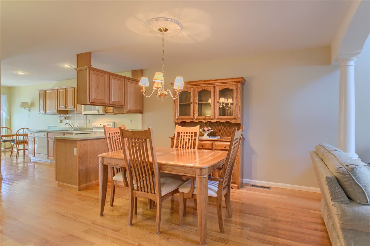 27 Pleasant Street, Unit 27 Windham, NH 03087 - Photo 15 of 39