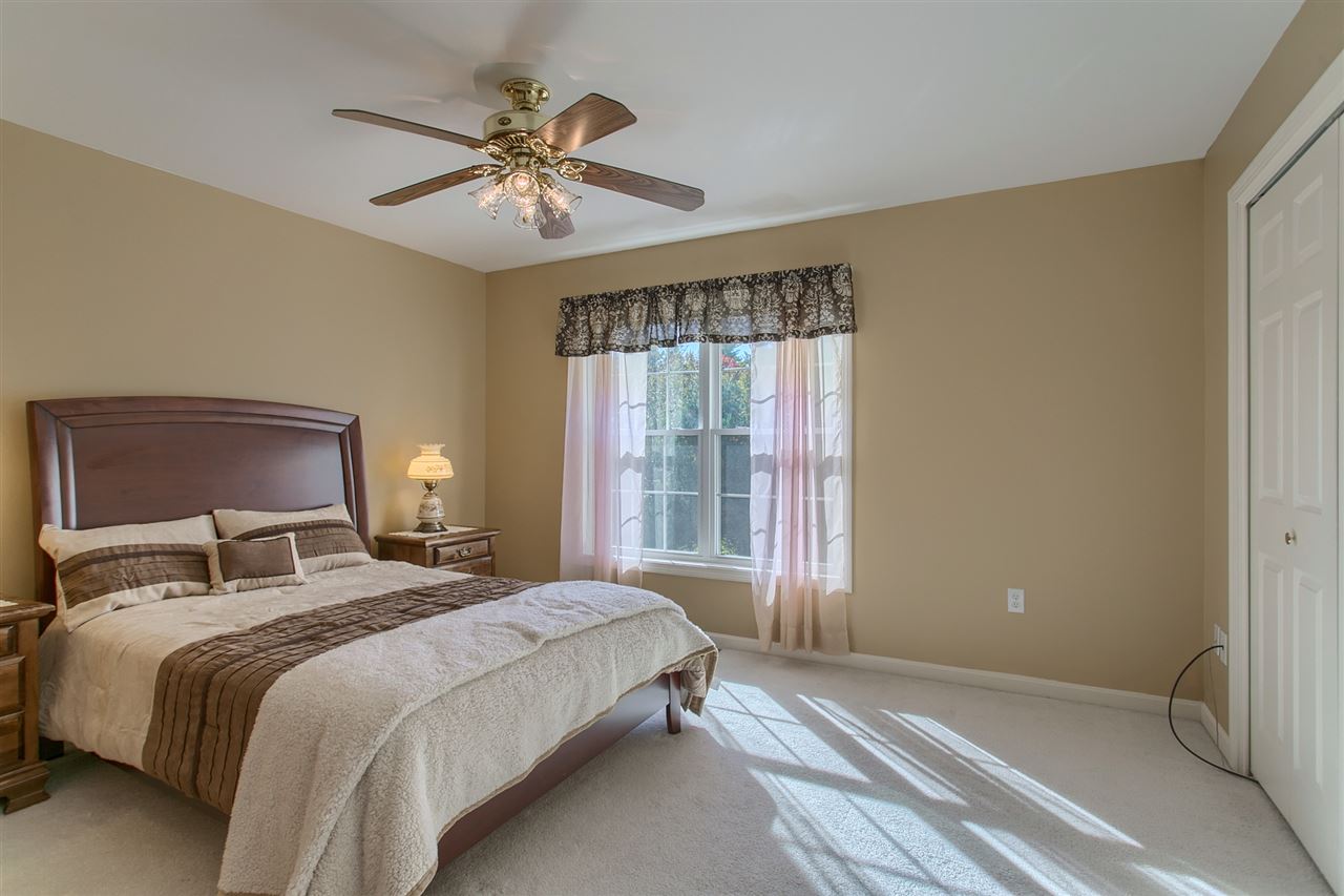 27 Pleasant Street, Unit 27 Windham, NH 03087 - Photo 26 of 39