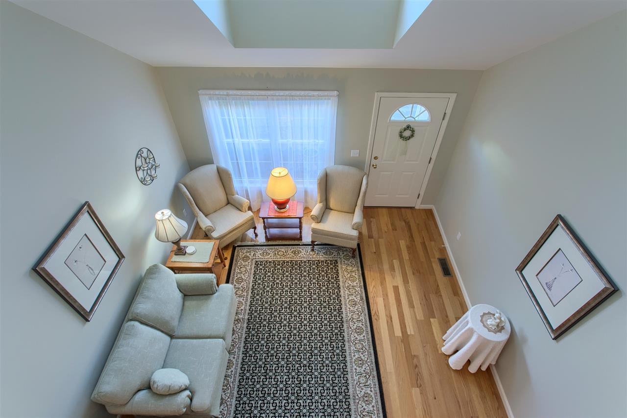 27 Pleasant Street, Unit 27 Windham, NH 03087 - Photo 8 of 39