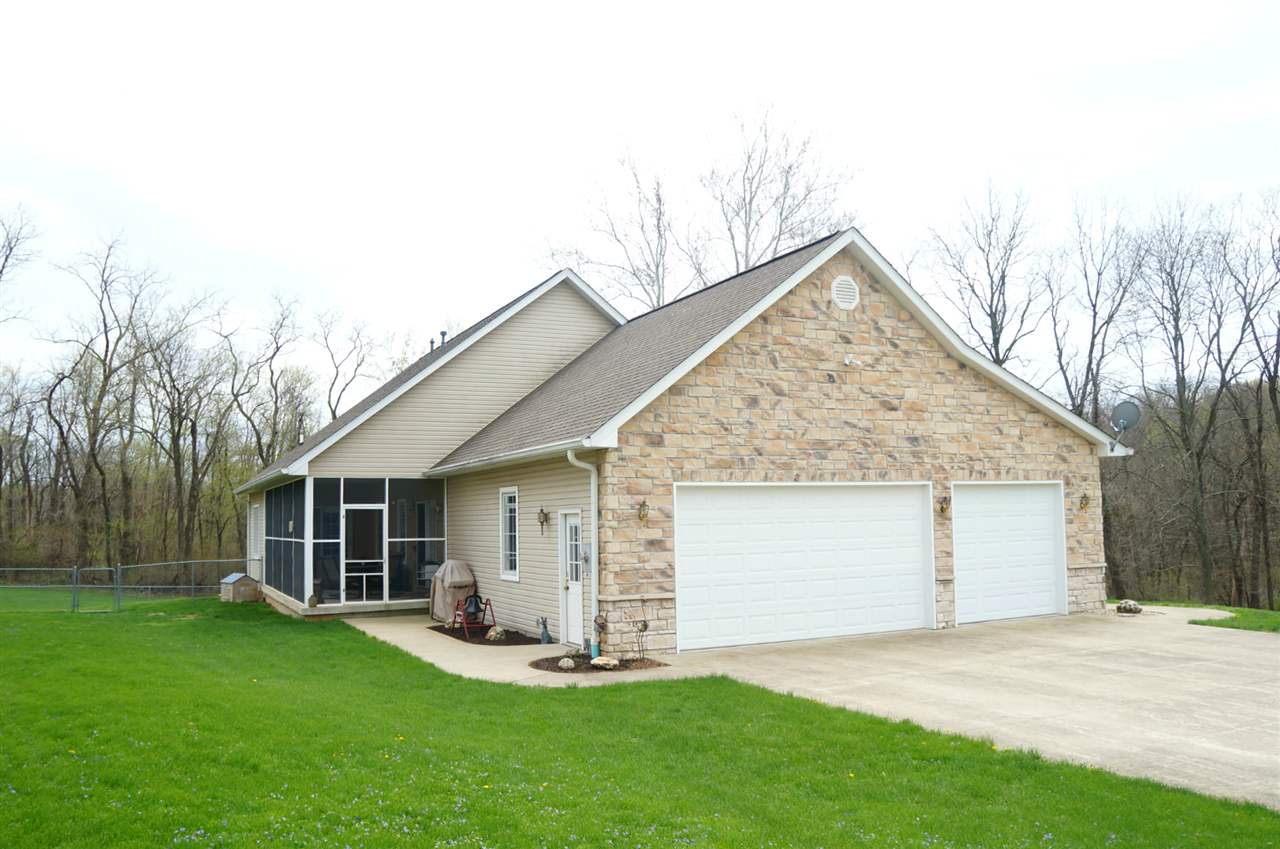 500 Helton Road Bedford, IN 47421 - Photo 2 of 27