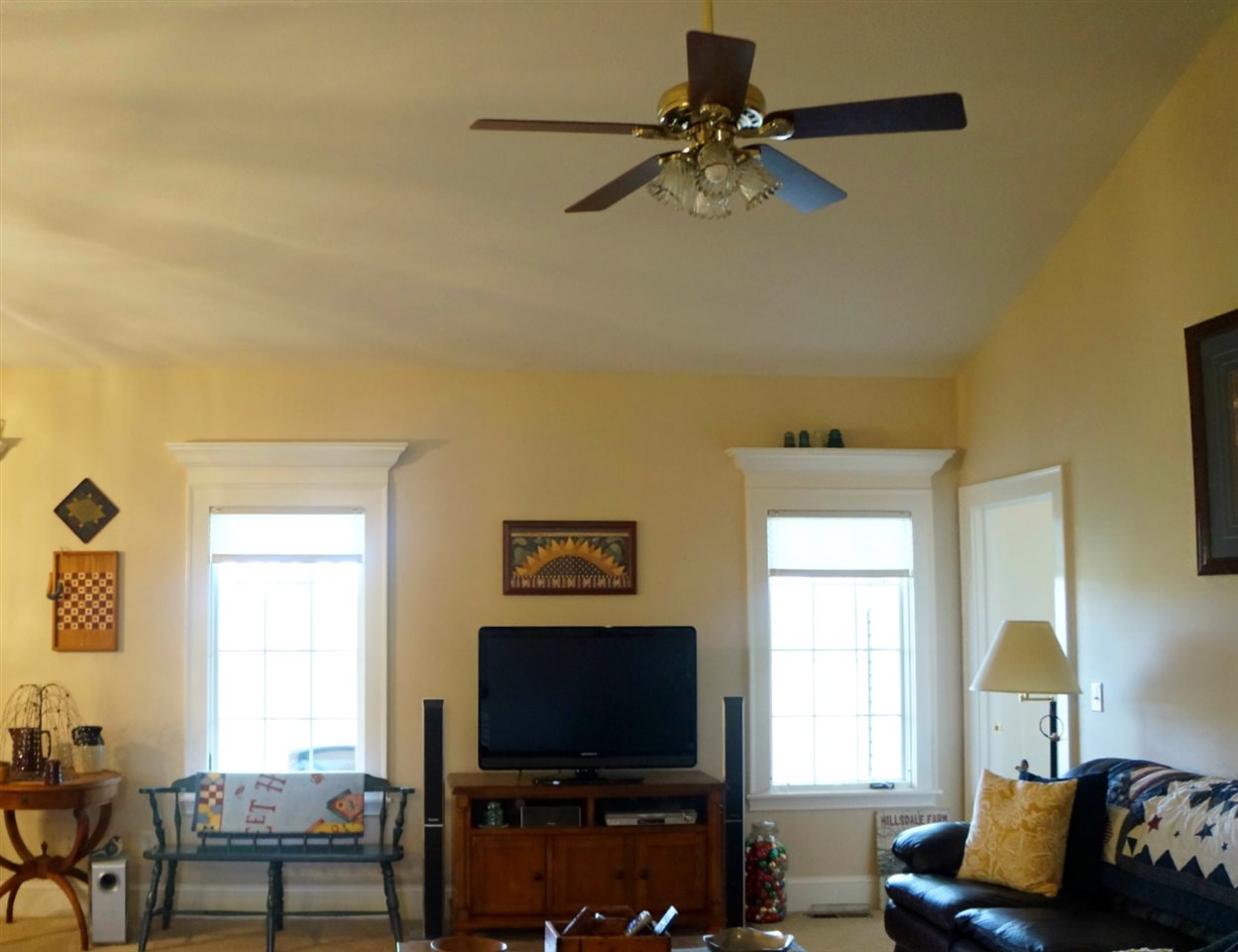500 Helton Road Bedford, IN 47421 - Photo 7 of 27