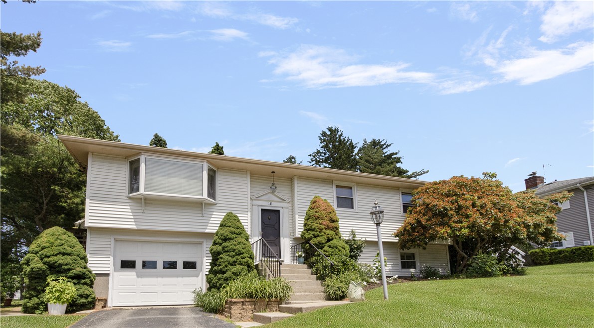 141 Redwood Road Portsmouth, RI 02871 - Photo 27 of 30
