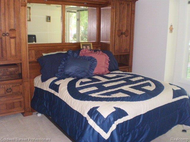 549 Harding Avenue Rochester, MI 48307 - Photo 12 of 24 Bedroom 2