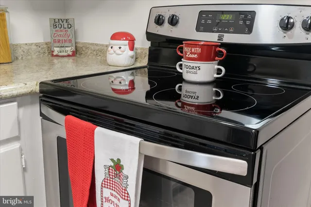 $139,900 | 9200 Edwards Way, Unit 1115, Hyattsville, MD 20783