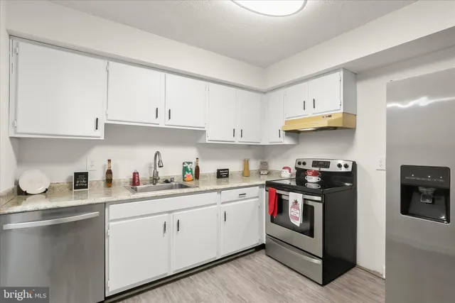 $139,900 | 9200 Edwards Way, Unit 1115, Hyattsville, MD 20783