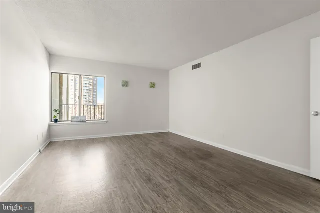 $139,900 | 9200 Edwards Way, Unit 1115, Hyattsville, MD 20783