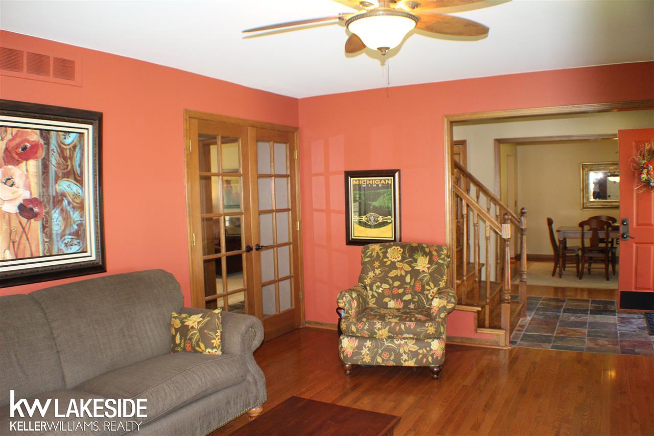 598 Snowmass Drive Rochester, MI 48309 - Photo 12 of 34 31326511-13.JPG