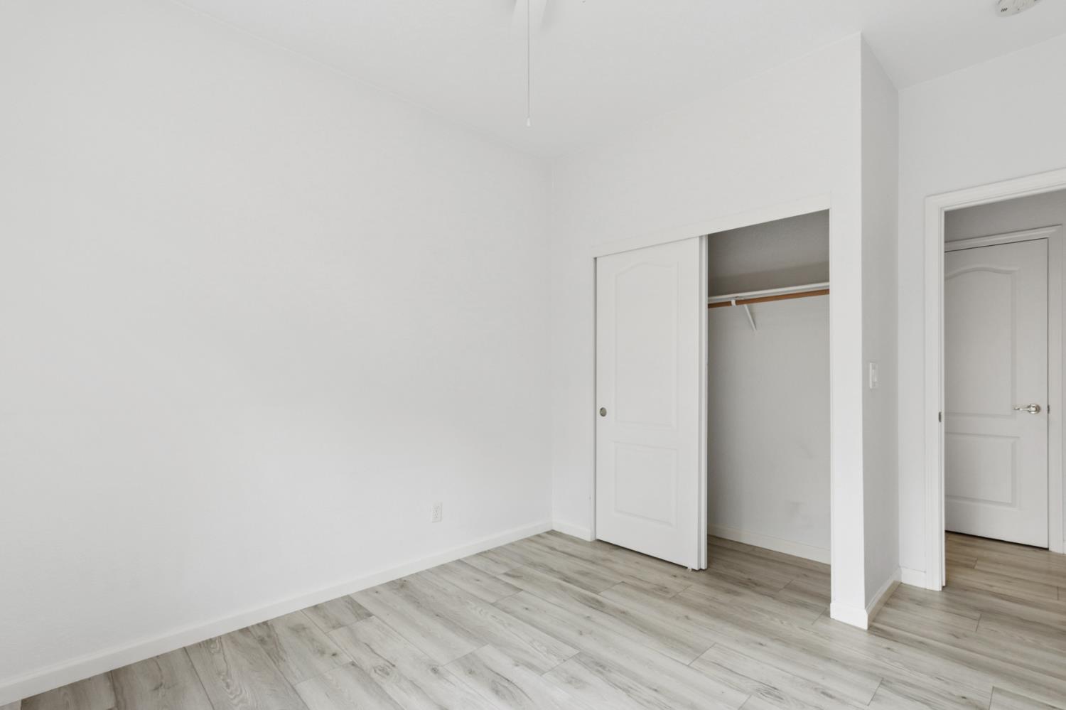 336 Rundgren Way Folsom, CA 95630 - Photo 26 of 52 Gallery Image 26
