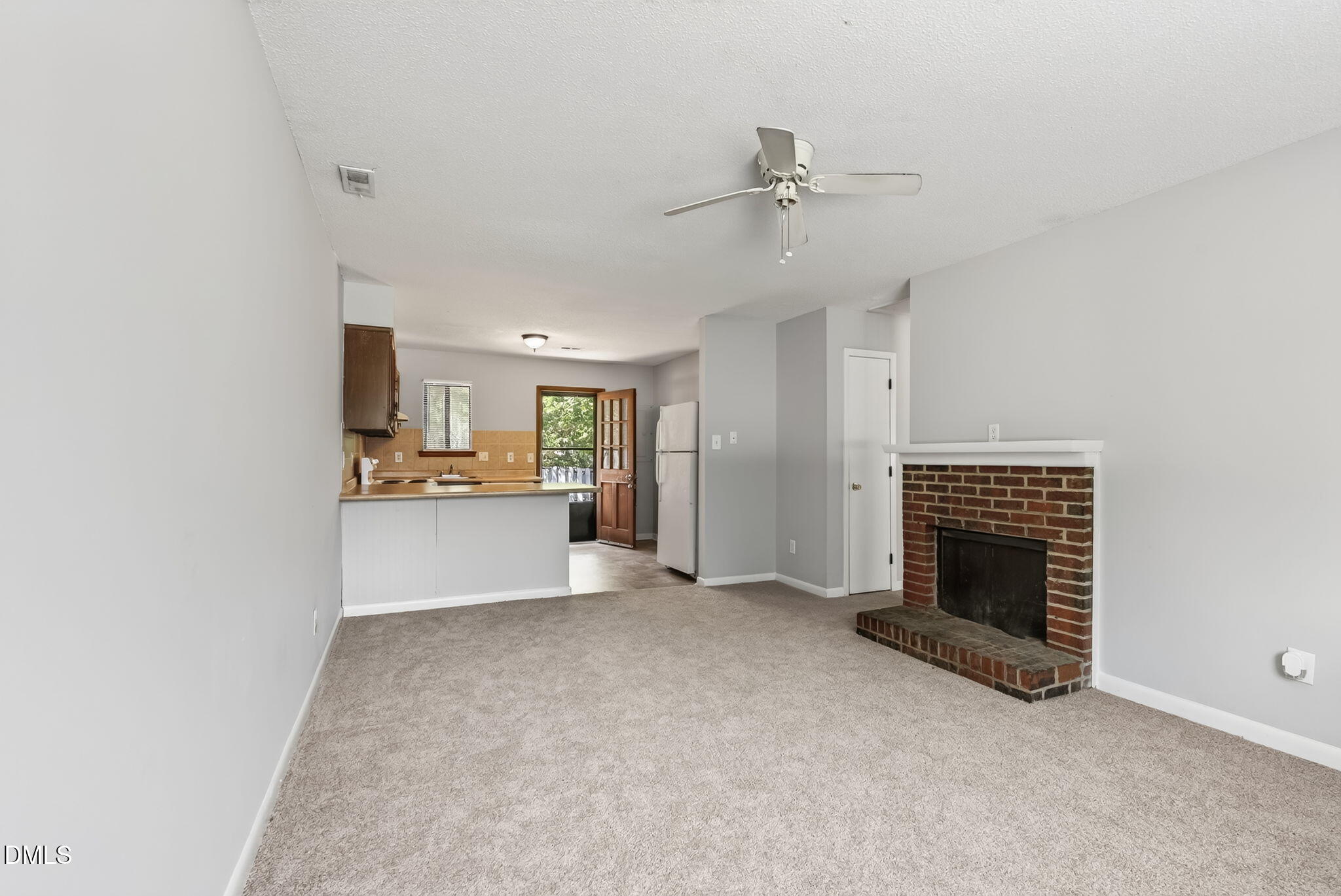 4554 North New Hope Road Raleigh, NC 27604 - Photo 5 of 18 5-web-or-mls-DSC03897