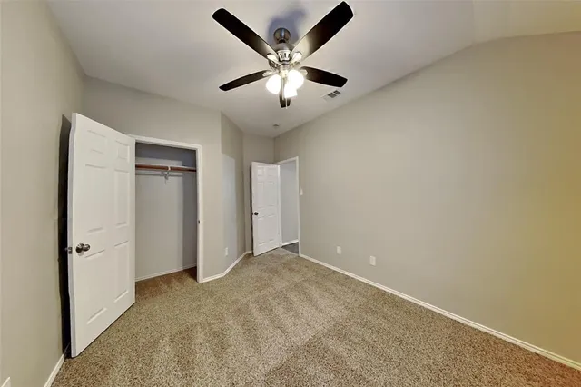$2,425 | 4324 Highgate Road, Fort Worth, TX 76244