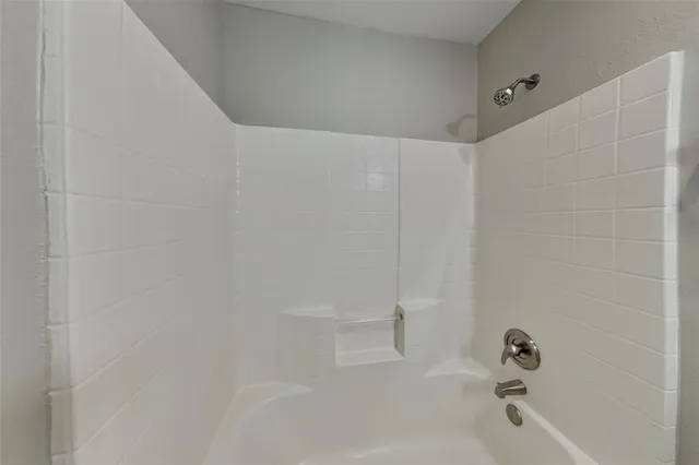 $2,425 | 4324 Highgate Road, Fort Worth, TX 76244