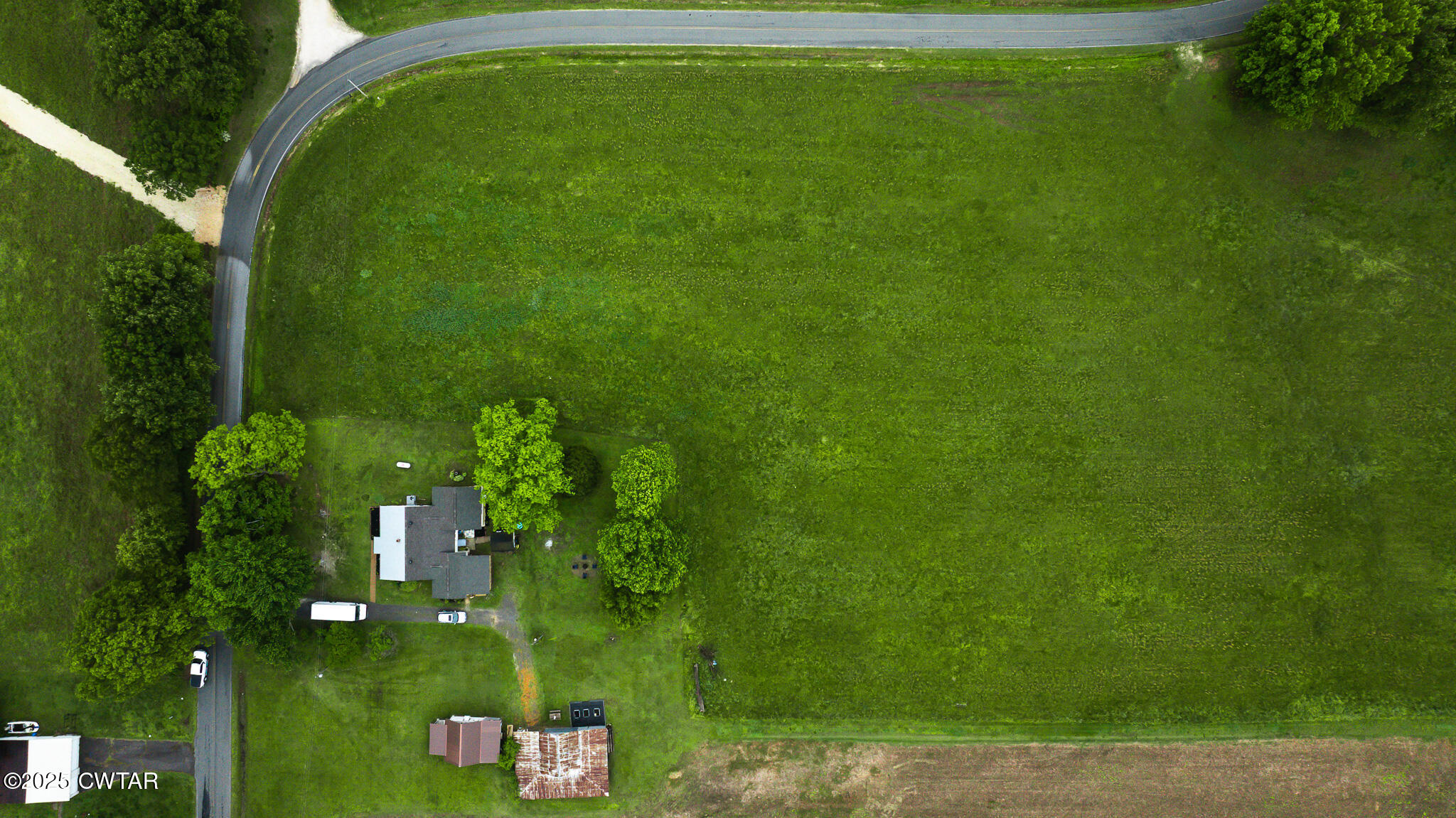 792 Snake Hill Road Dresden, TN 38225 - Photo 28 of 46 DJI_20250506110036_0003_D