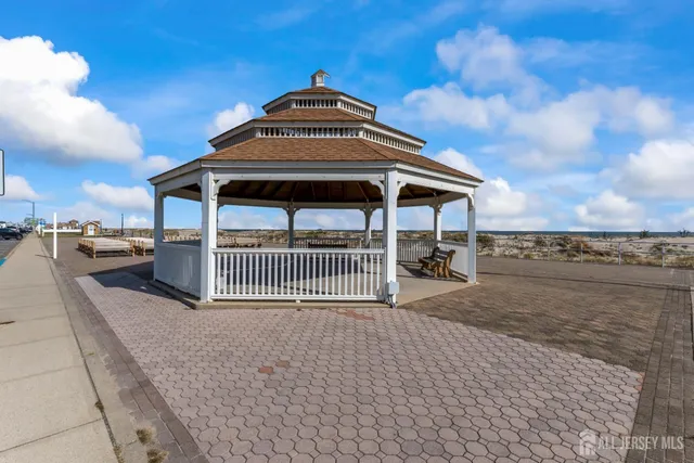 $675,000 | 616 Lareine Avenue, Bradley Beach, NJ 07720