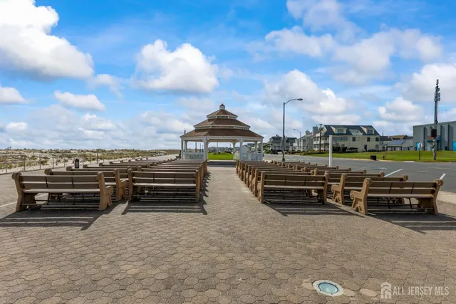 $675,000 | 616 Lareine Avenue, Bradley Beach, NJ 07720