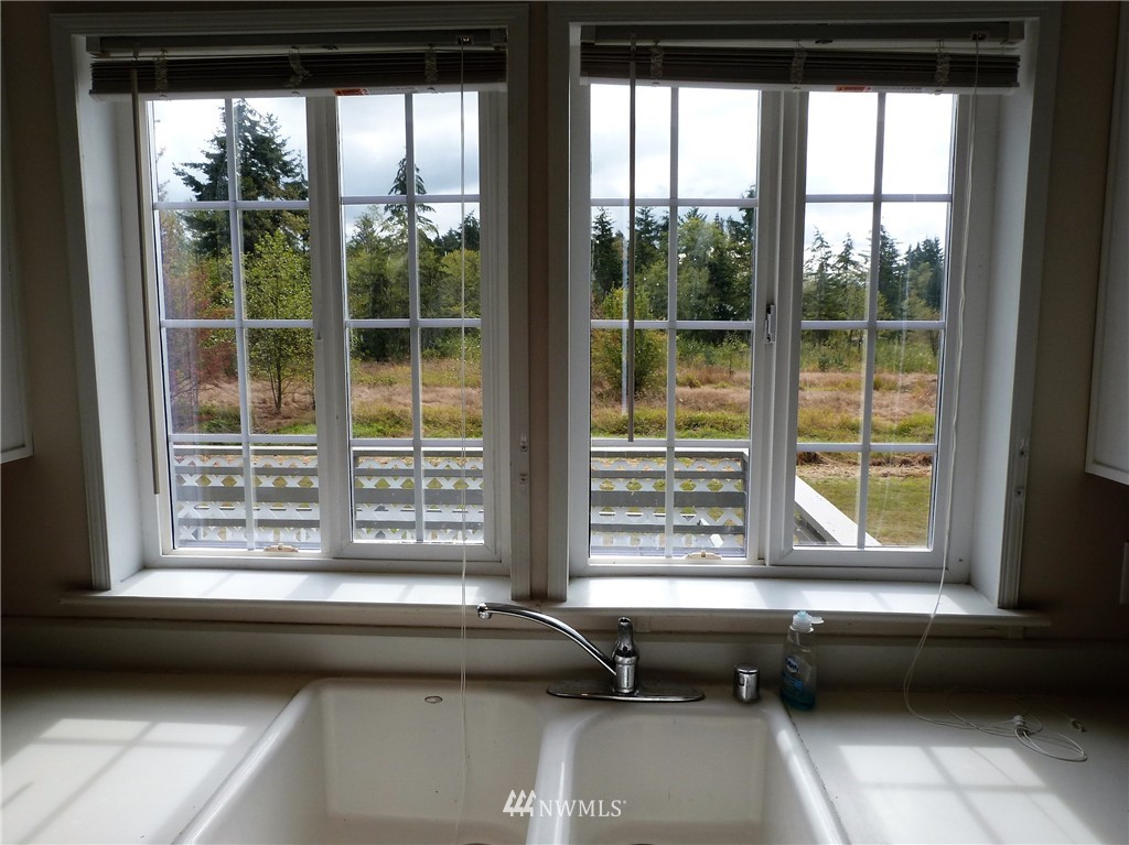 4551 Shipyard Road Blaine, WA 98230 - Photo 12 of 24