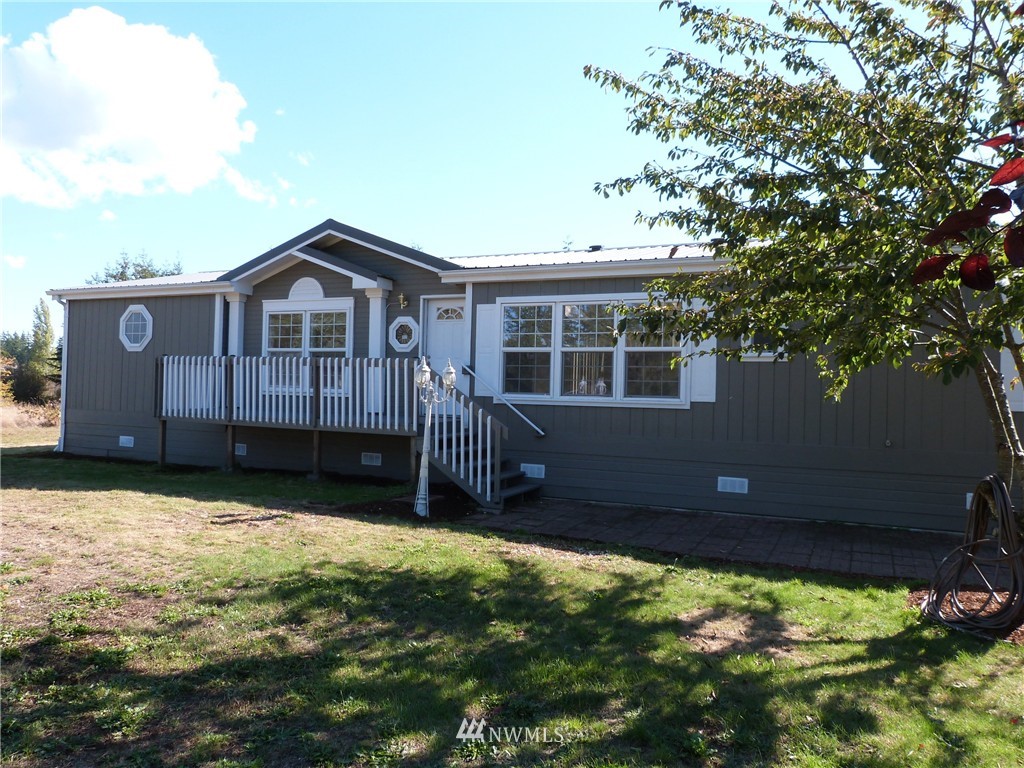 4551 Shipyard Road Blaine, WA 98230 - Photo 3 of 24