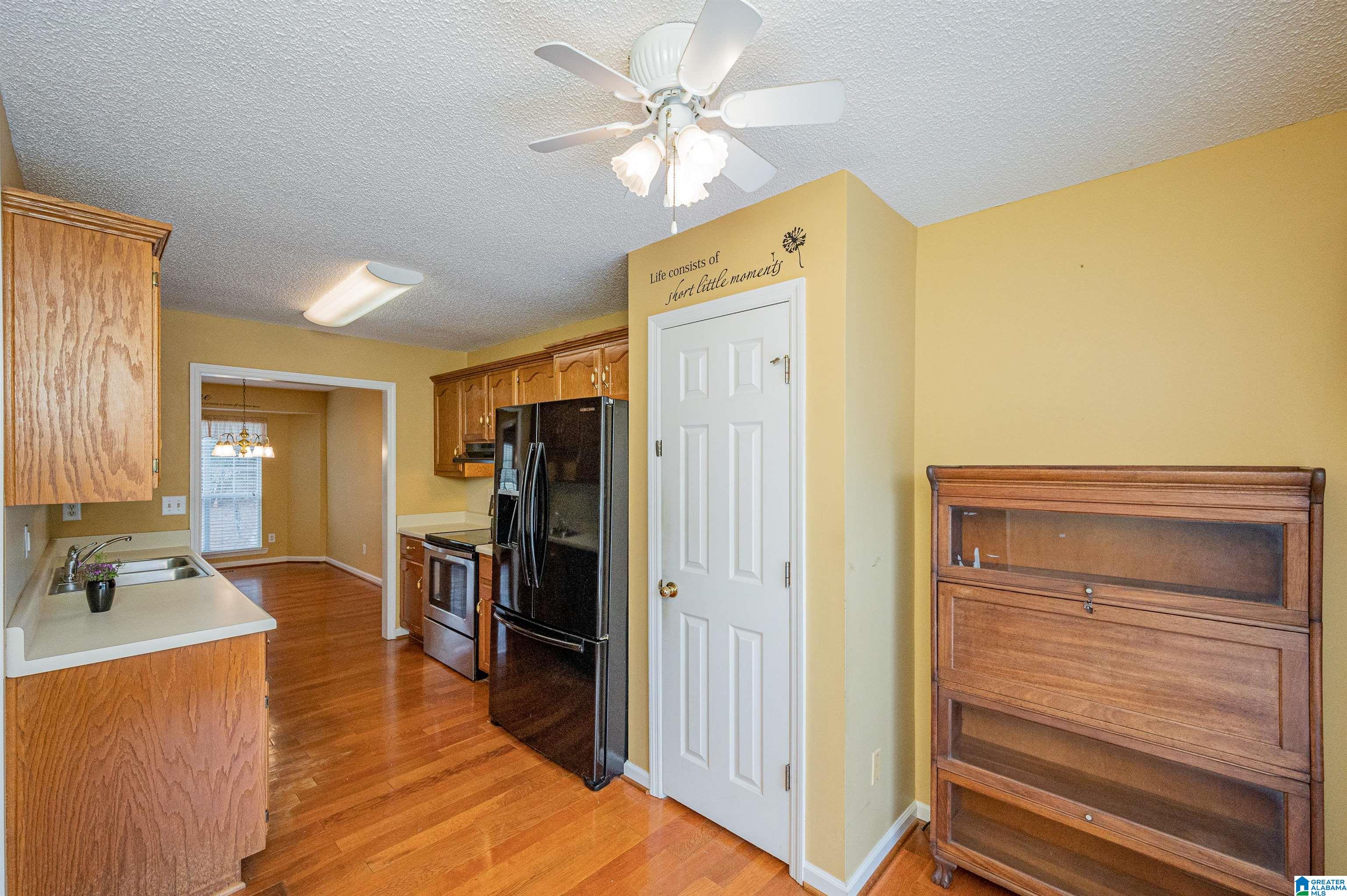 9024 Mosley Manor Circle Morris, AL 35116 - Photo 16 of 35