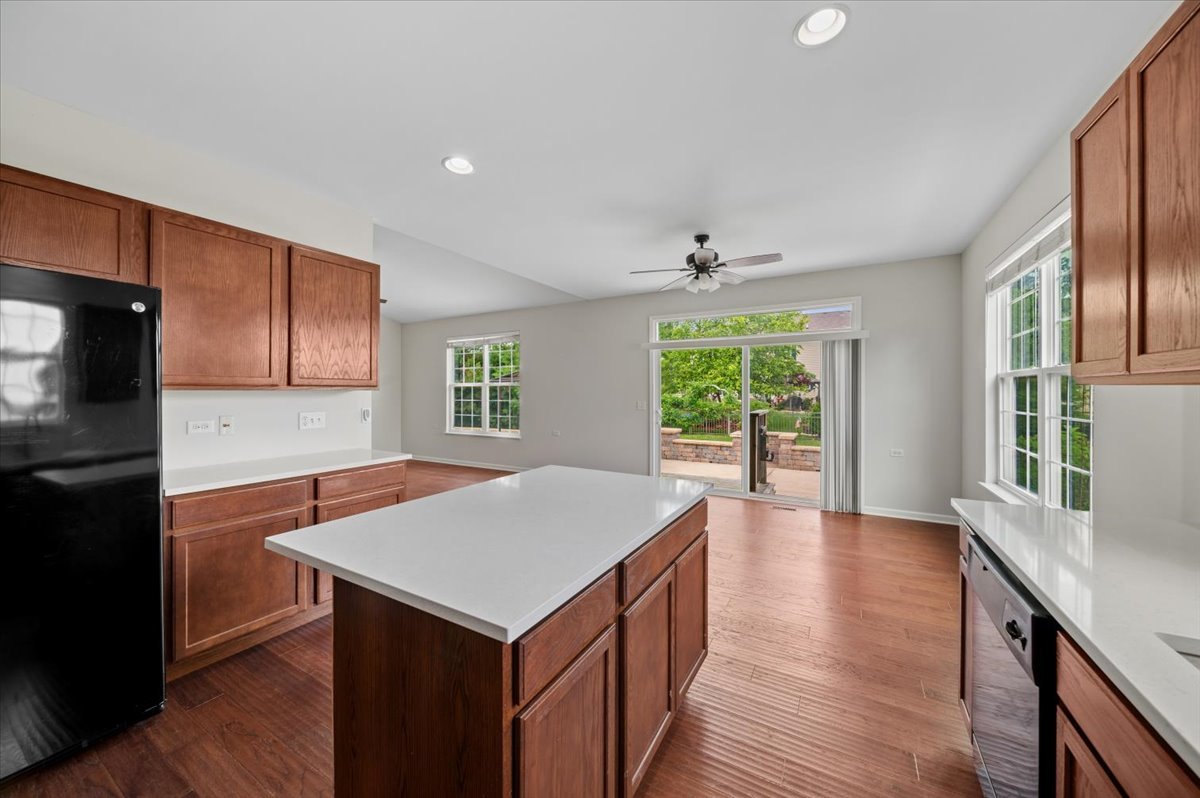 1112 Ridge Road Shorewood, IL 60404 - Photo 18 of 26