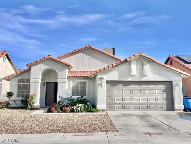 $2,400 | 4624 Reliant, North Las Vegas, NV 89031