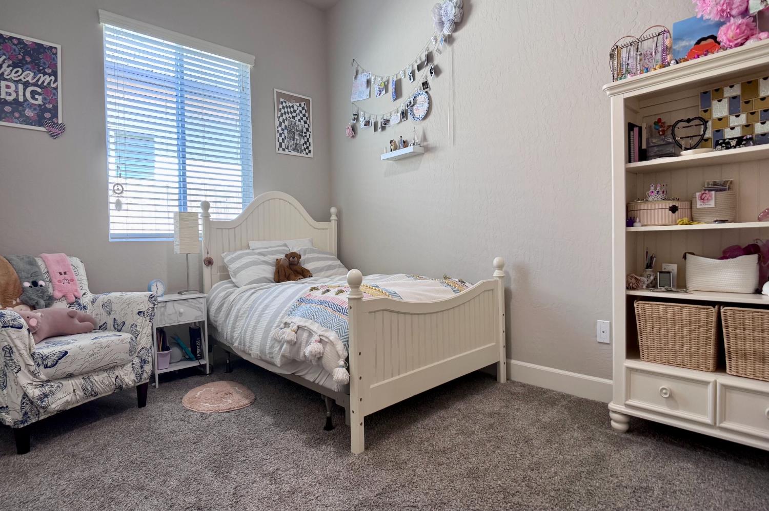 445 Bloom Lane Clovis, CA 93619 - Photo 14 of 31