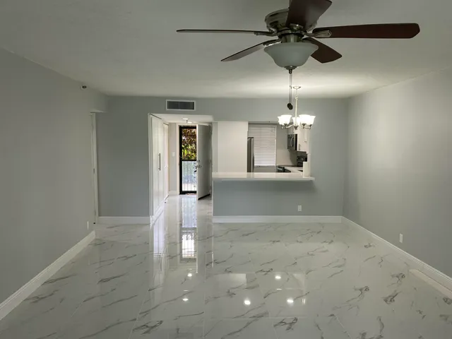 $249,900 | 2788 Tennis Club Drive, Unit 102, West Palm Beach, FL 33417