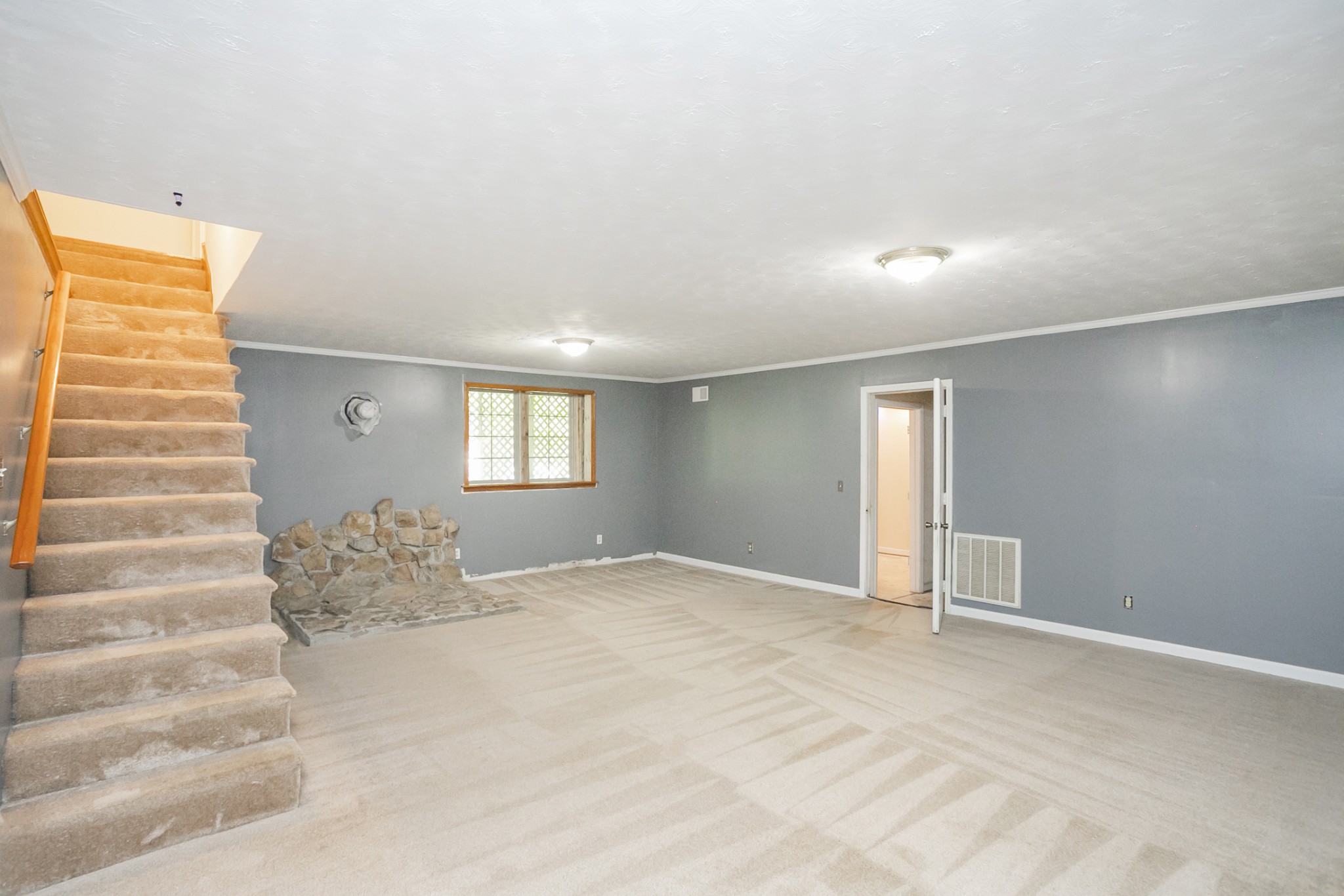 1609 Robards Way Hermitage, TN 37076 - Photo 26 of 43 a view of an empty room with a window