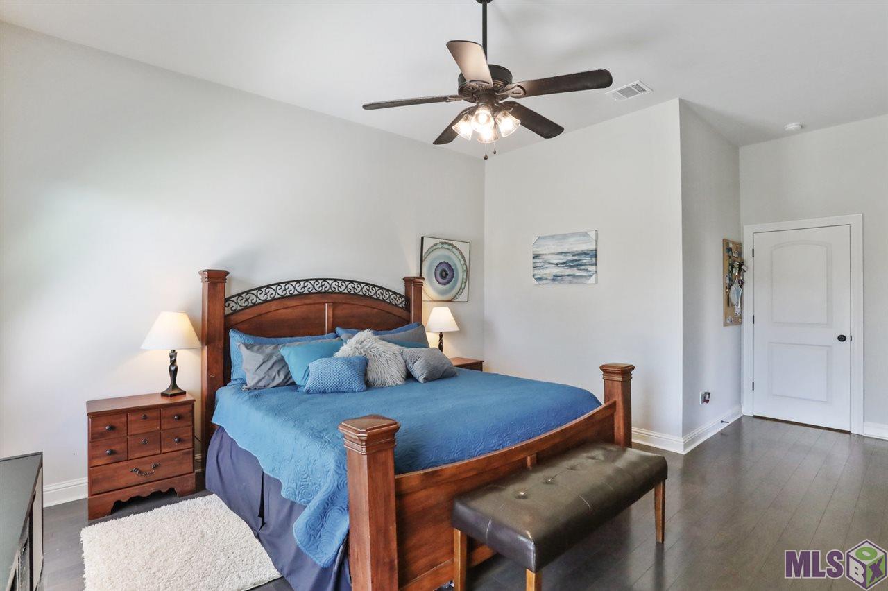 9044 Falling Oak Drive Baton Rouge, LA 70817 - Photo 14 of 29 Gallery Image 14