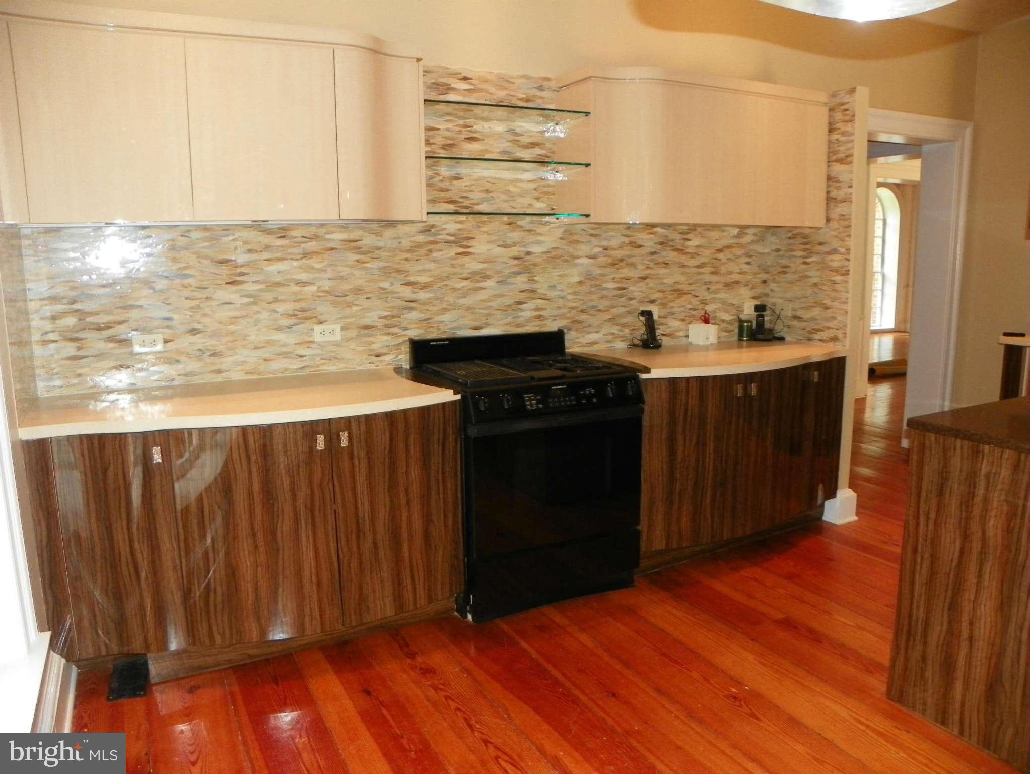 6387 Swains Road Marshall, VA 20115 - Photo 14 of 30 Kitchen