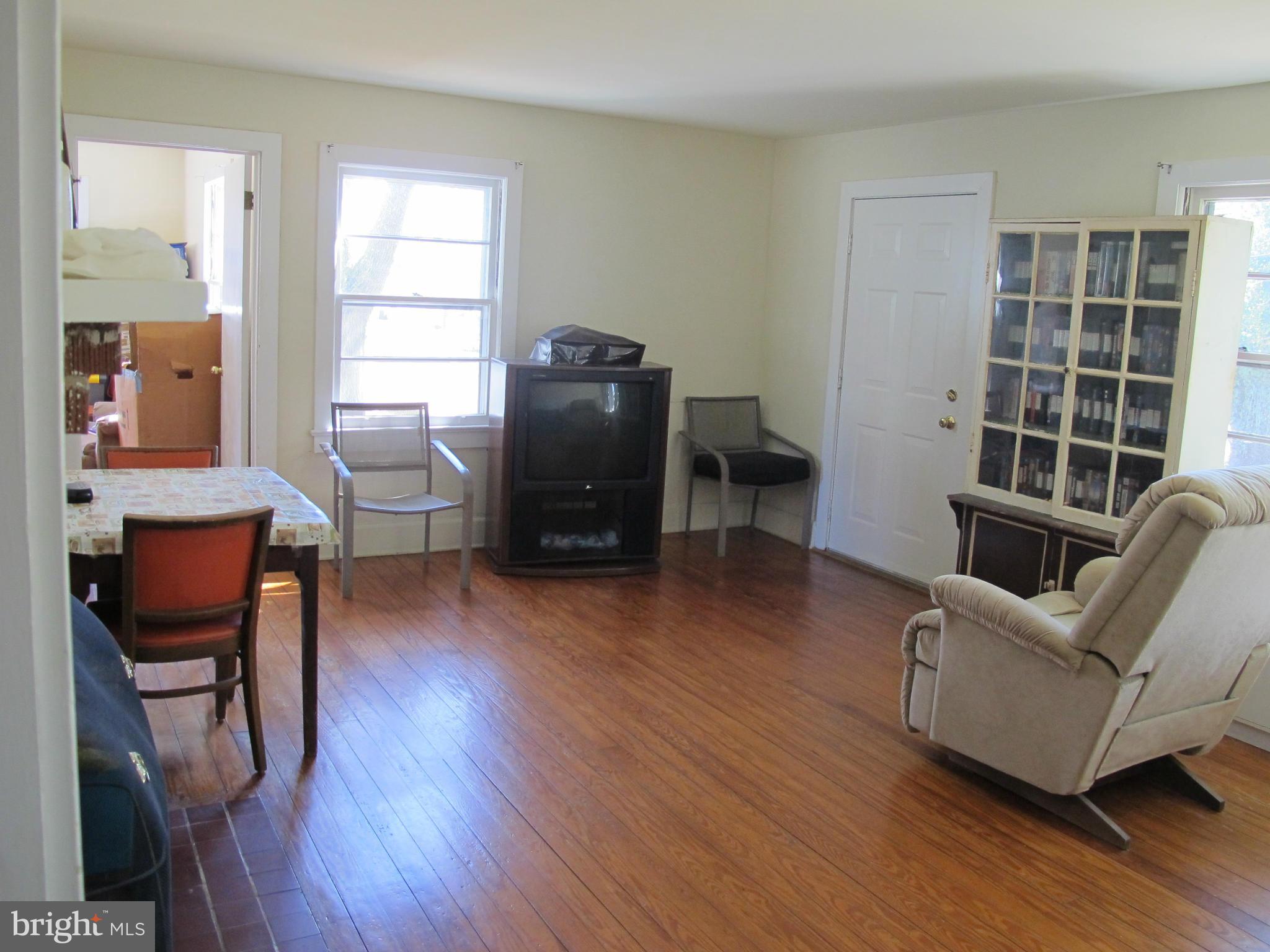 617 Waterloo Road Warrenton, VA 20186 - Photo 13 of 15 Interior (General)