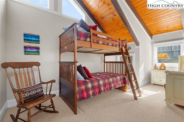 $1,399,900 | 660 Ridge Haven Parkway, Unit 660, Banner Elk, NC 28604