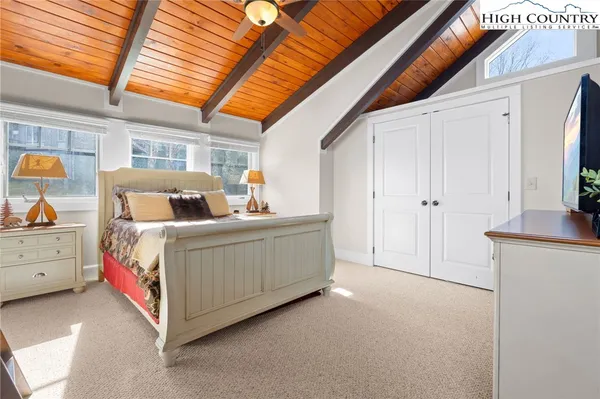 $1,399,900 | 660 Ridge Haven Parkway, Unit 660, Banner Elk, NC 28604