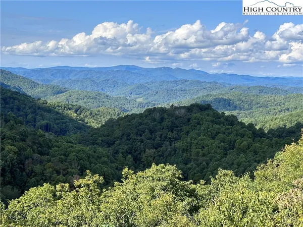 $1,399,900 | 660 Ridge Haven Parkway, Unit 660, Banner Elk, NC 28604