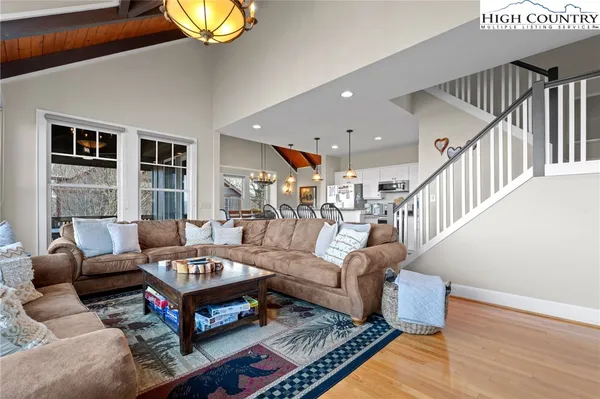 $1,399,900 | 660 Ridge Haven Parkway, Unit 660, Banner Elk, NC 28604