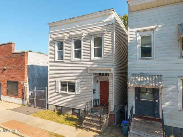 $225,000 | 627 3rd Street, Albany, NY 12206