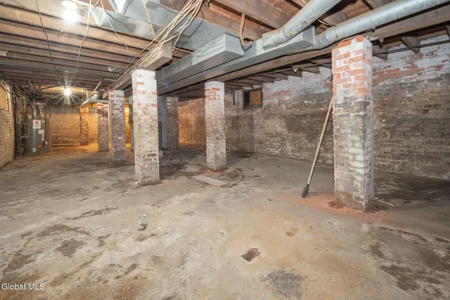 $225,000 | 627 3rd Street, Albany, NY 12206