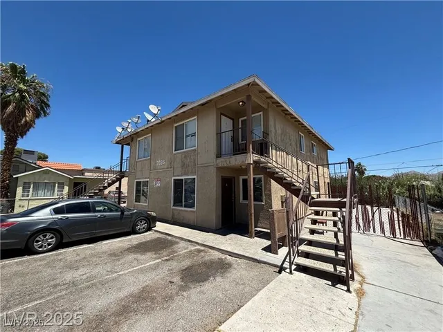 $995 | 2036 Crawford Street, Unit A, North Las Vegas, NV 89030