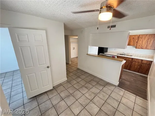 $995 | 2036 Crawford Street, Unit A, North Las Vegas, NV 89030