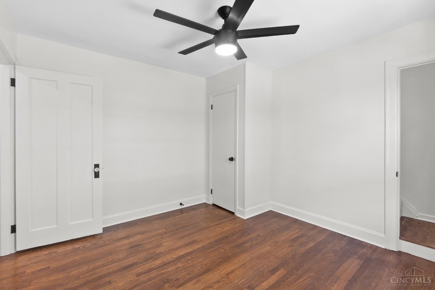 6849 Roe Street Cincinnati, OH 45227 - Photo 15 of 24 Gallery Image 15