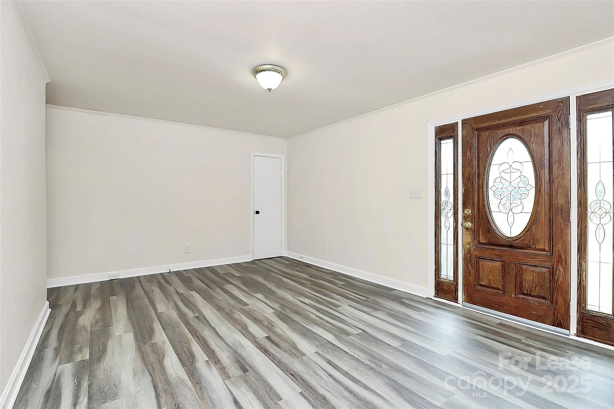 4132 Blenhein Road Charlotte, NC 28208 - Photo 2 of 17