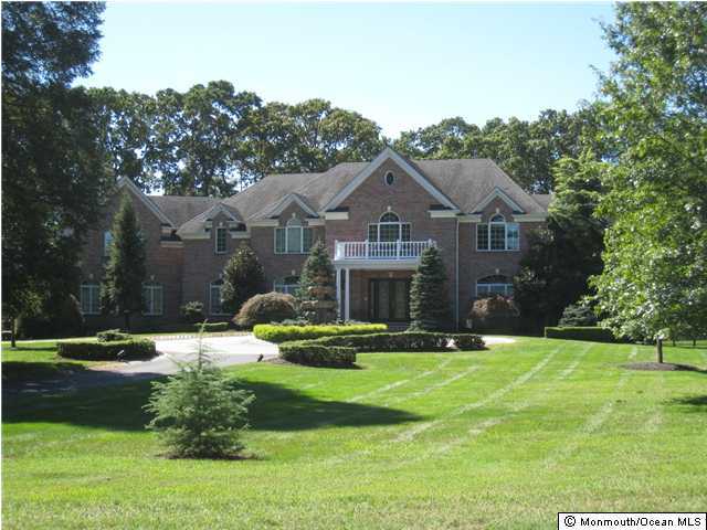 4 Walnut Grove Colts Neck, NJ 07722 - Photo 3 of 3 Additional Photo