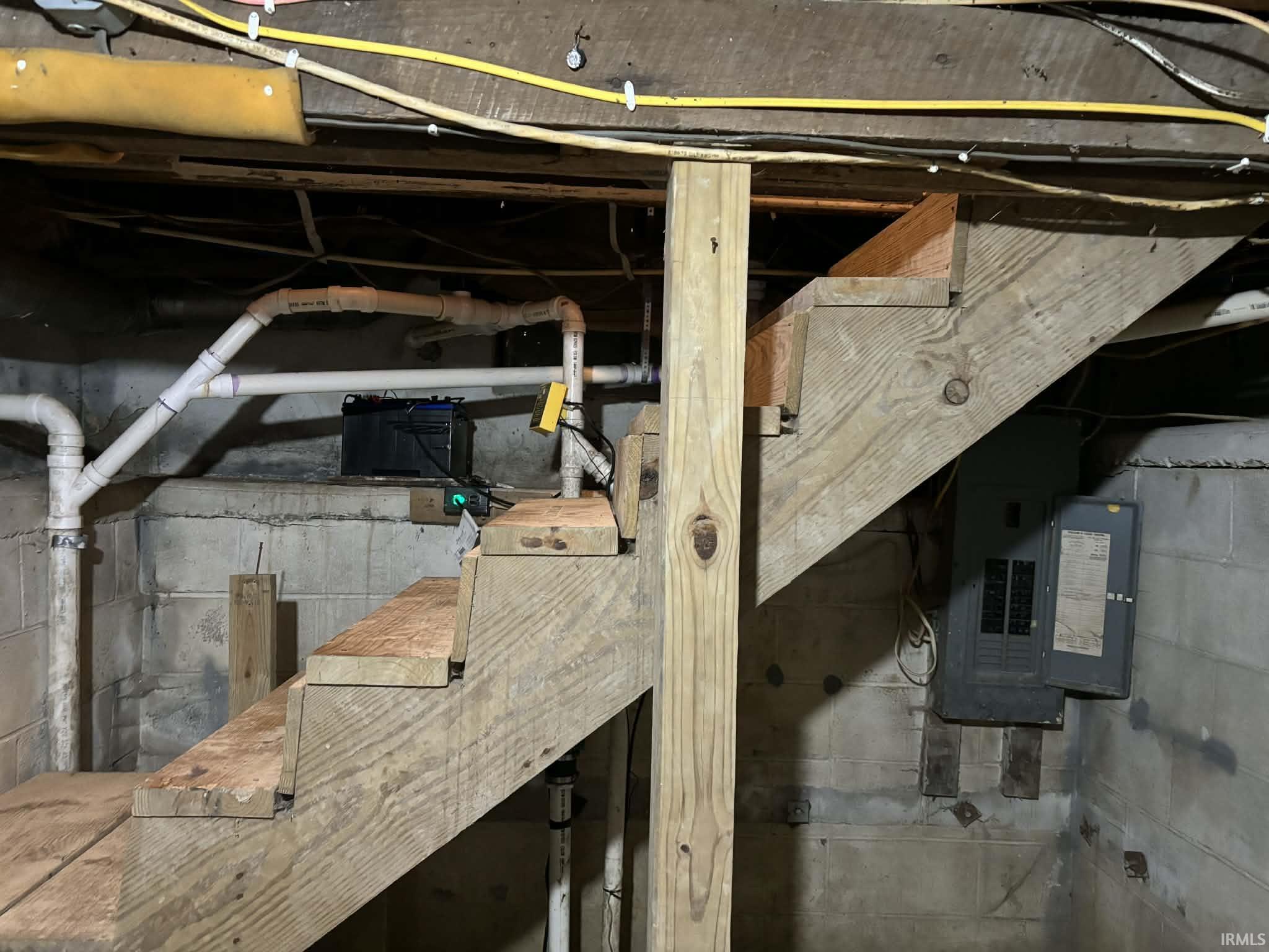 200 West Walnut Street Washington, IN 47501 - Photo 16 of 17