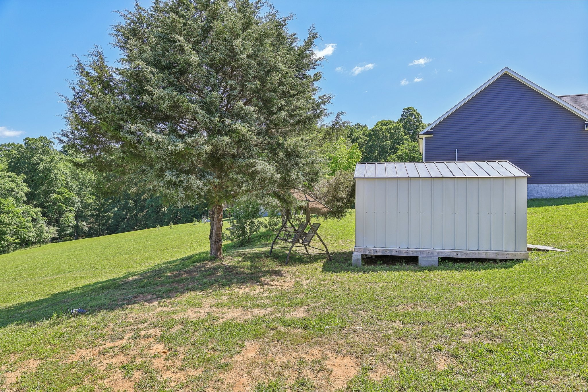 1219 Oak Grove Road Dickson, TN 37055 - Photo 45 of 52 a garden view with a sitting space