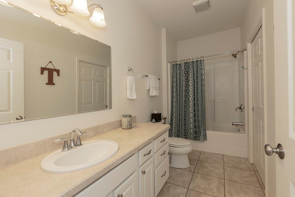 248 Stonegate Blvd Condo Hermitage, PA 16148 - Photo 15 of 25