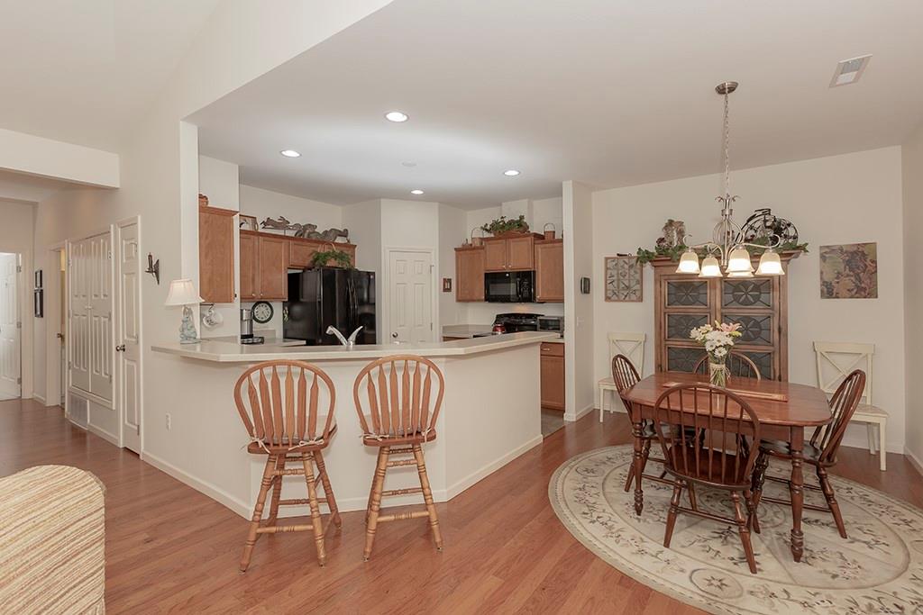 248 Stonegate Blvd Condo Hermitage, PA 16148 - Photo 5 of 25