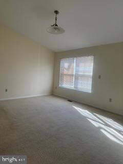 15 Fountayne Court Princeton, NJ 08540 - Photo 28 of 38 an empty room with windows