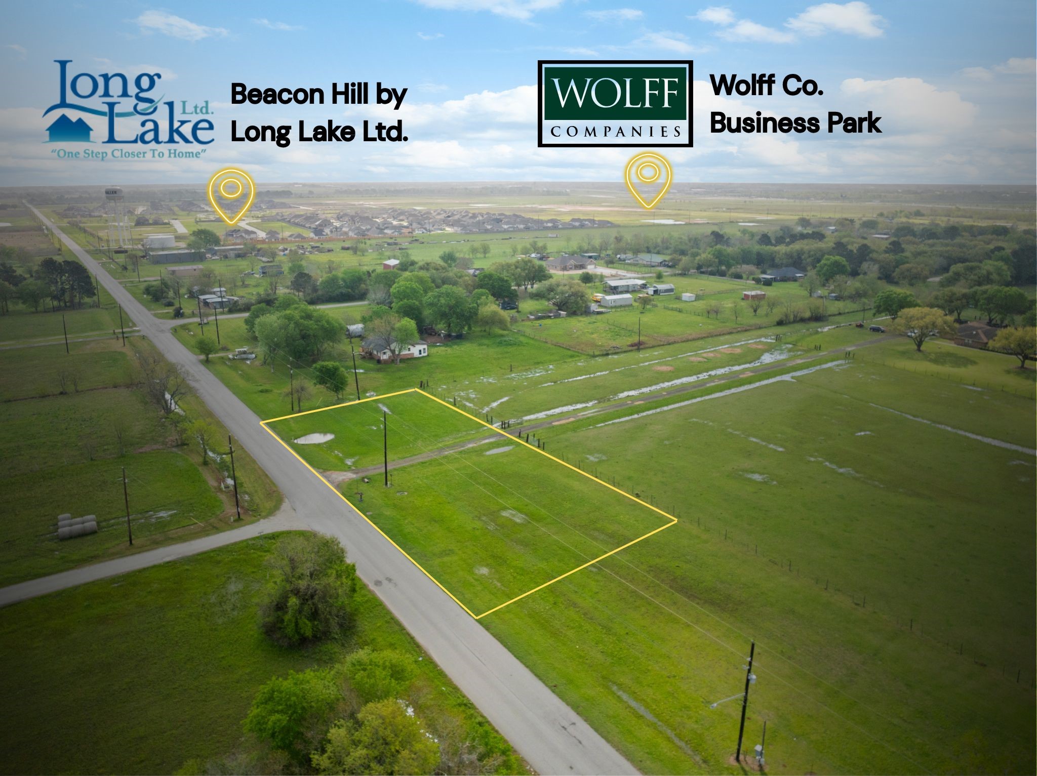 a view of a tennis court
