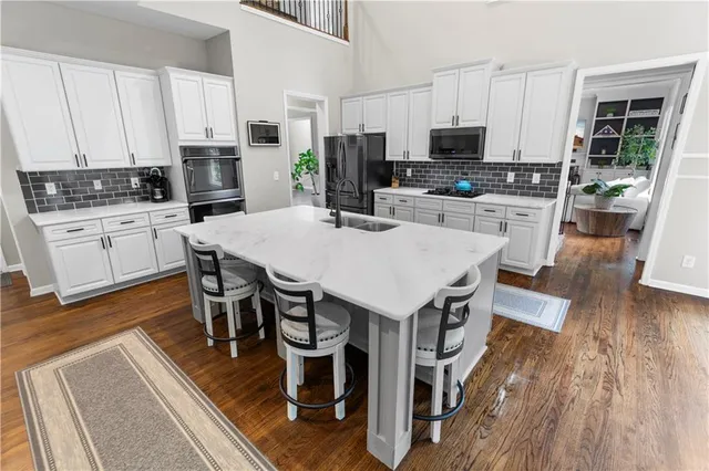 $949,900 | 1275 Water View Lane, Suwanee, GA 30024